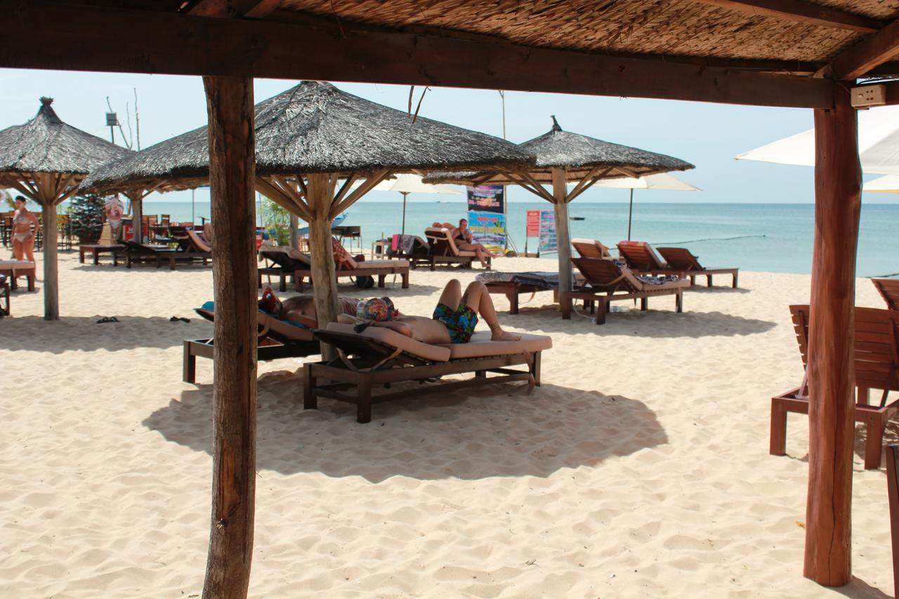 Coastal Village Beach Resort Phu Quoc Dış mekan fotoğraf