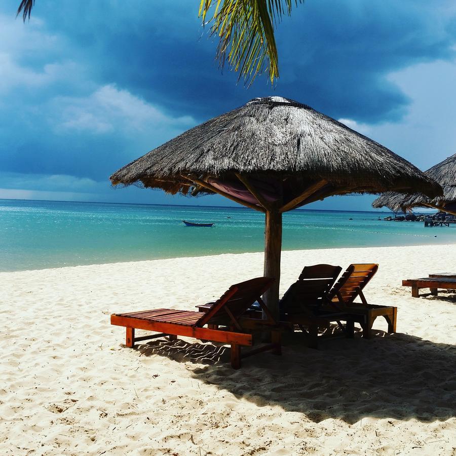 Coastal Village Beach Resort Phu Quoc Dış mekan fotoğraf